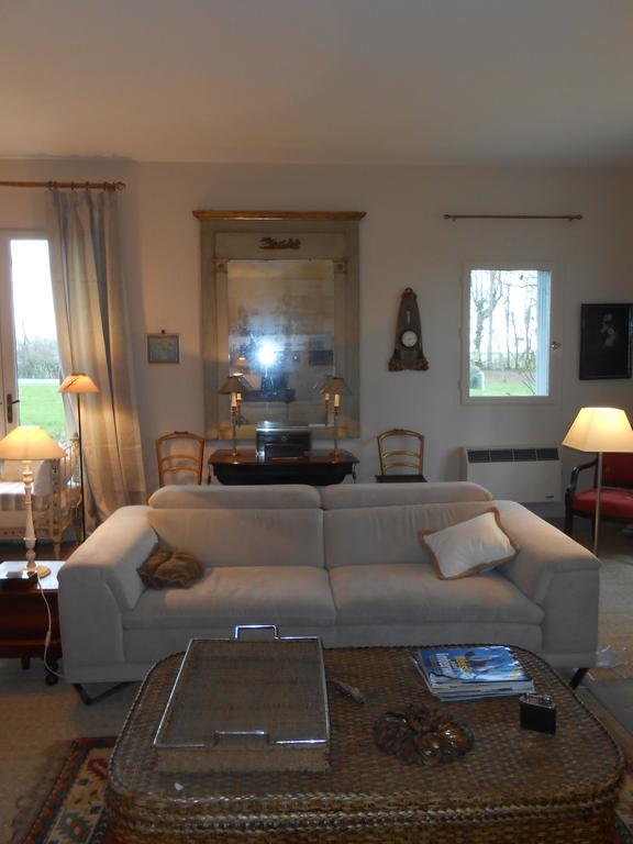 Bed and Breakfast Logis De La Paqueraie Saint-Branchs Exterior foto