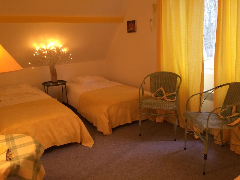 Bed and Breakfast Logis De La Paqueraie Saint-Branchs Exterior foto
